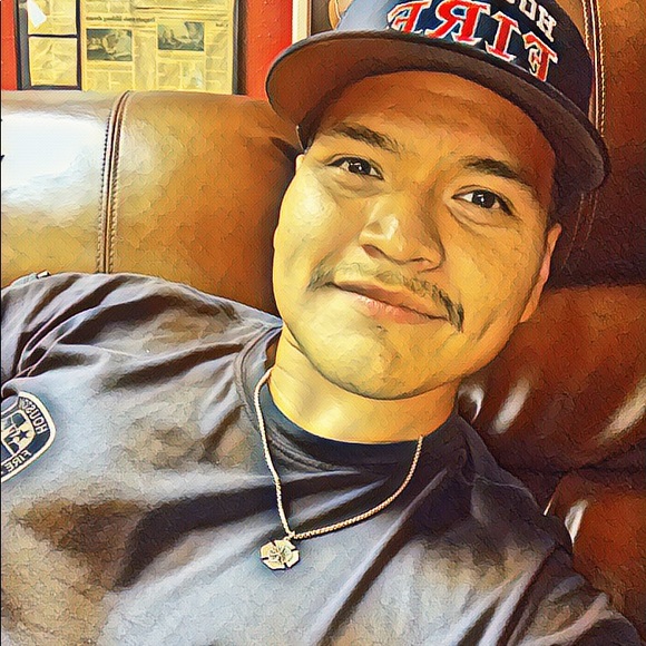 Meet your Posher, Raul - Picture 2 of 2